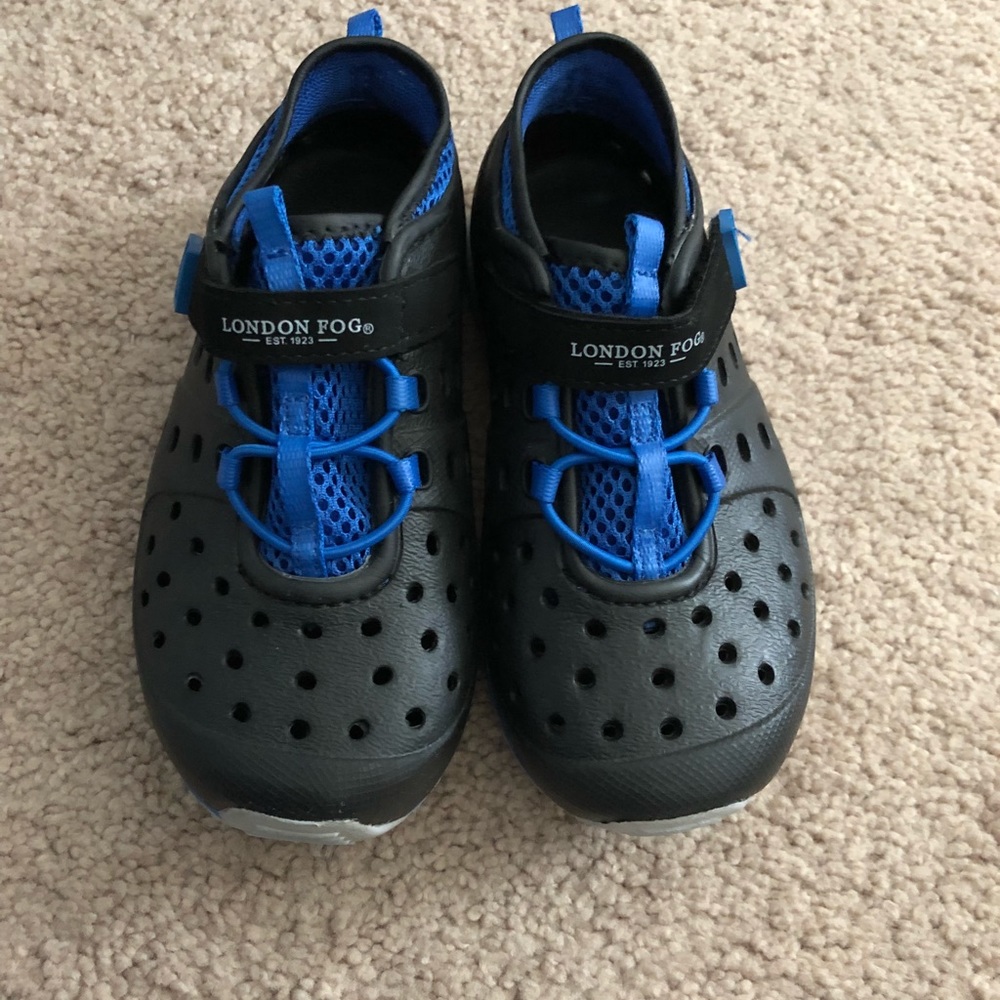 London fog water shoes